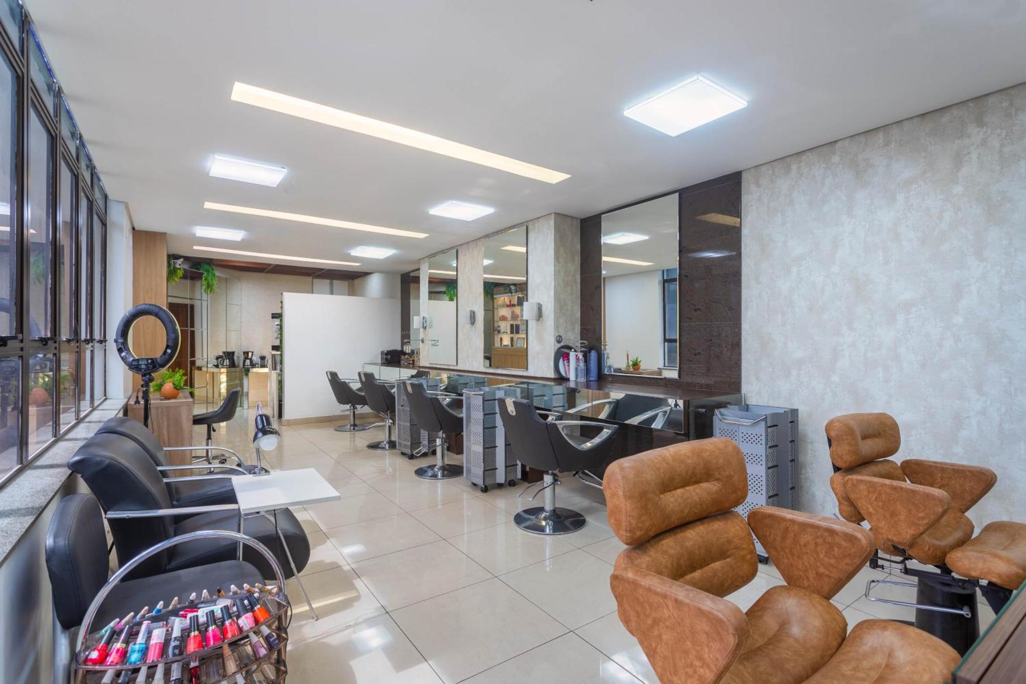 Ouro Minas Hotel Belo Horizonte, Dolce By Wyndham Екстериор снимка A hair salon in São Paulo, Brazil