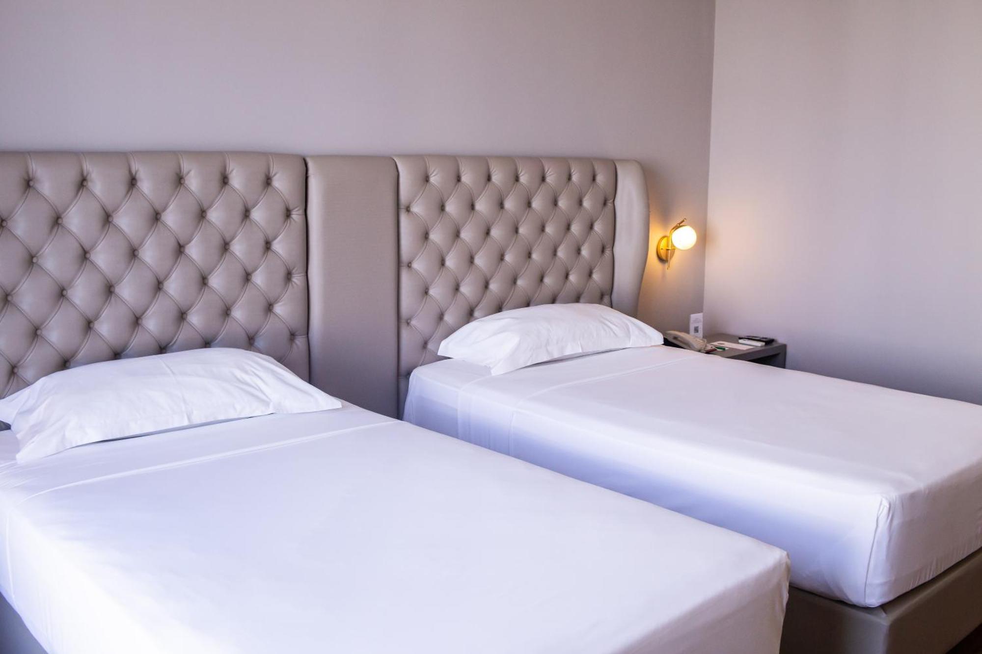 Ouro Minas Hotel Belo Horizonte, Dolce By Wyndham Екстериор снимка A room at the hotel
