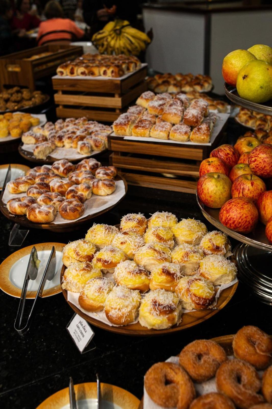Ouro Minas Hotel Belo Horizonte, Dolce By Wyndham Екстериор снимка Hot cross buns